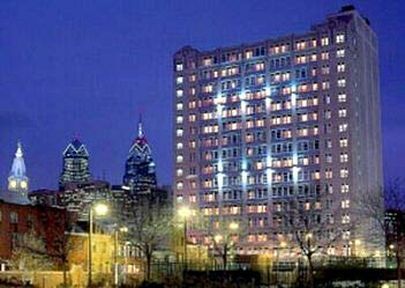 Hotel Hawthorne Suites